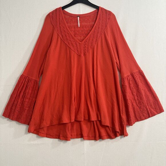 Women's Free People Parisian Nights Red Top bell sleeves Size Medium - Picture 1 of 8